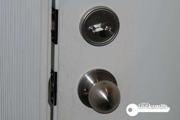 door-lock-little-locksmith-singapore-2
